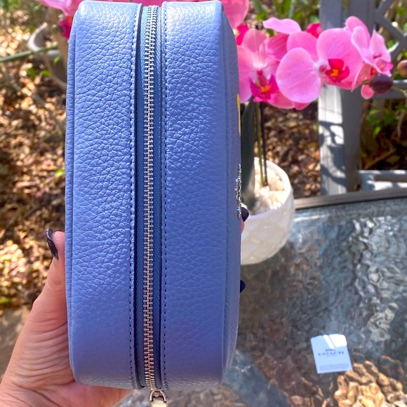 Disney X Coach Blue Periwinkle Boxy Cosmetic Case With Cinderella - Picture 10 of 17